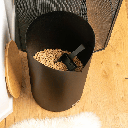Volute round pellet box with bamboo lid