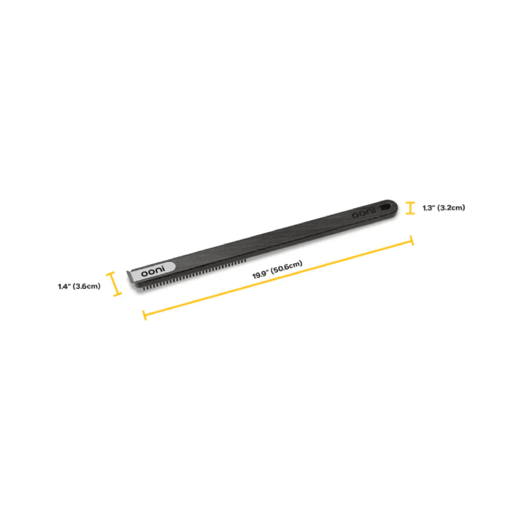 Short brush for pizza oven