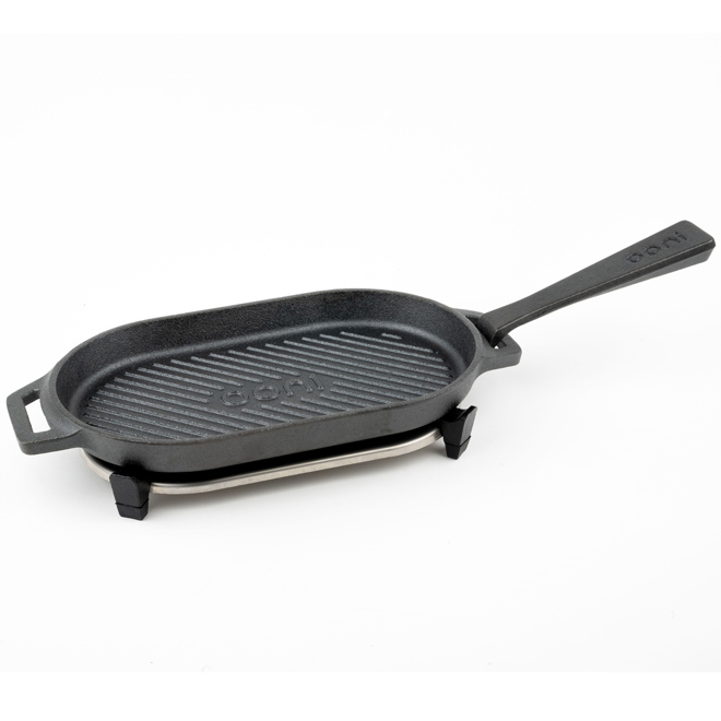 Oval Cast-Iron Grizzler Skillet with Stainless Steel Trivet 